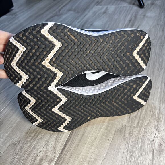 Nike Revolution 5 Womens Black White Athletic Shoes Size 8 - Picture 7 of 12